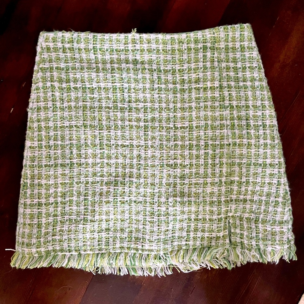 Spring pastel green mini skirt